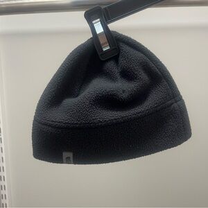 The North Face Dark Fleece Beanie